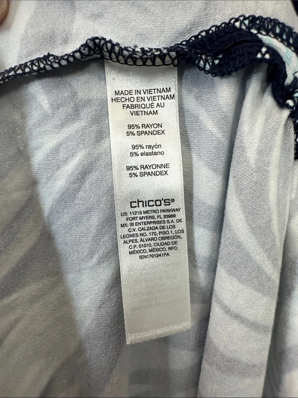 Chico Swimcover  Dress size  3 with adjustable bottom Navy & Light Blue Leaf